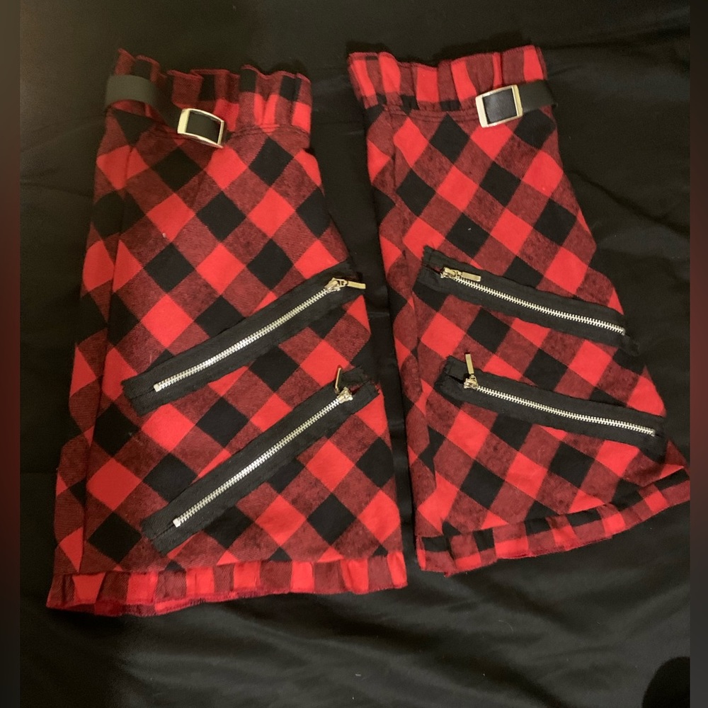 Hot topic leg warmers